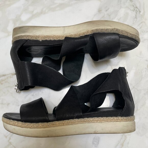 Leather Wishbone Sandals - Picture 3 of 5